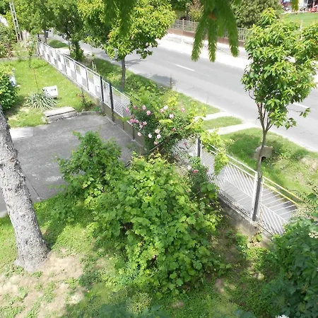 Remser Haus Apartamento *